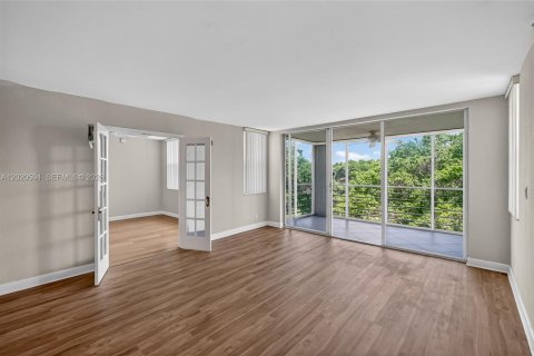 Copropriété à vendre à Pompano Beach, Floride: 3 chambres, 150.5 m2 № 2173545 - photo 21