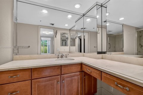 Copropriété à vendre à Pompano Beach, Floride: 3 chambres, 150.5 m2 № 2173545 - photo 15