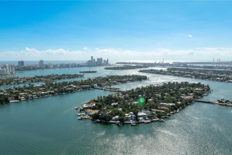 Terreno en venta en Miami Beach, Florida № 1698606 - foto 10