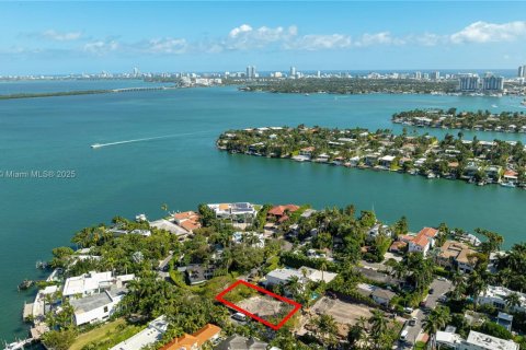 Terreno en venta en Miami Beach, Florida № 1698606 - foto 15
