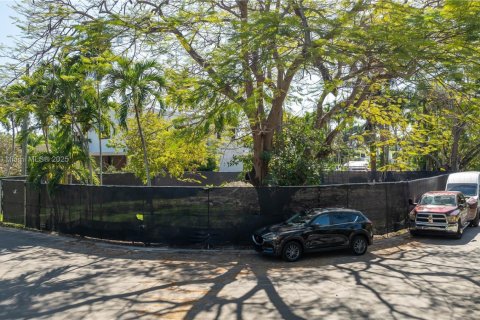 Terreno en venta en Miami Beach, Florida № 1698606 - foto 23