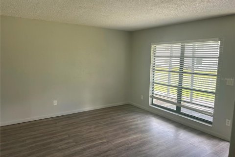 Apartamento en alquiler en Pinellas Park, Florida, 2 dormitorios, 72 m2 № 1849870 - foto 5