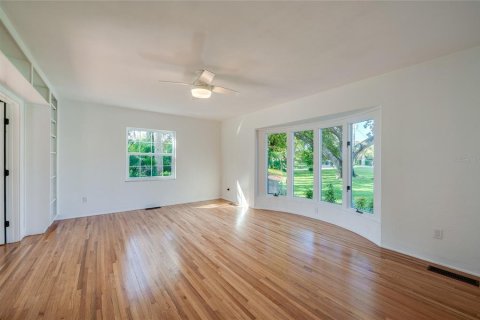 Casa en venta en Ormond Beach, Florida, 5 dormitorios, 289.11 m2 № 2386715 - foto 10
