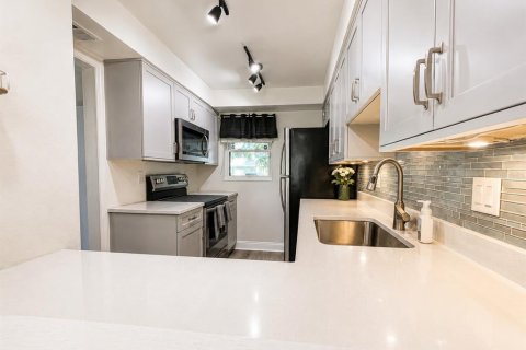 Condominio en venta en Saint Petersburg, Florida, 3 dormitorios, 105.91 m2 № 2195805 - foto 19
