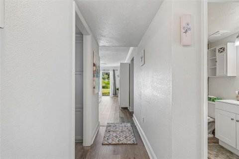 Condominio en venta en Saint Petersburg, Florida, 3 dormitorios, 105.91 m2 № 2195805 - foto 11