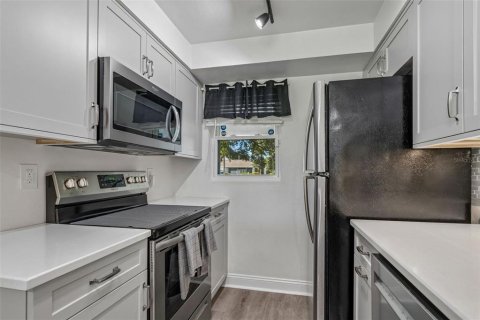 Condominio en venta en Saint Petersburg, Florida, 3 dormitorios, 105.91 m2 № 2195805 - foto 23