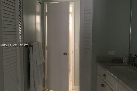 Condo in Lauderdale-by-the-Sea, Florida, 1 bedroom  № 1994389 - photo 29