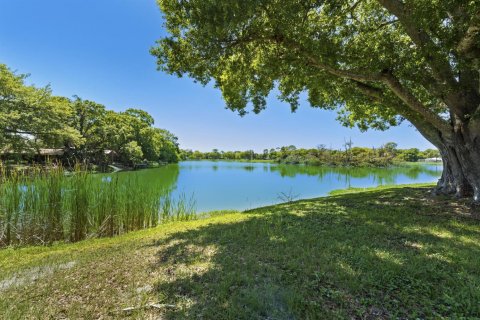 Casa en St. Lucie, Florida 3 dormitorios, 144.93 m2 № 2251745
