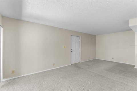 Condominio en venta en Port Charlotte, Florida, 2 dormitorios, 83.52 m2 № 1657379 - foto 8