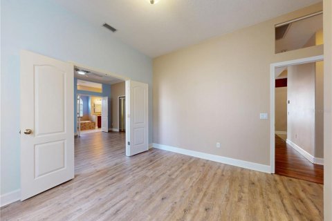 House in Ormond Beach, Florida 4 bedrooms, 213.21 sq.m. № 2132600 - photo 27