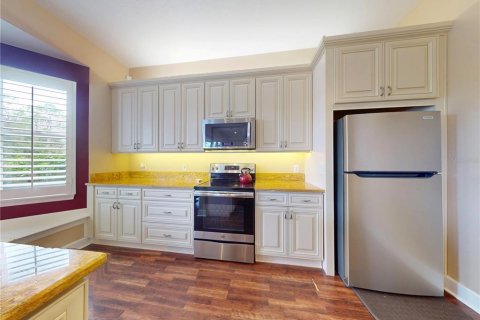 House in Ormond Beach, Florida 4 bedrooms, 213.21 sq.m. № 2132600 - photo 15