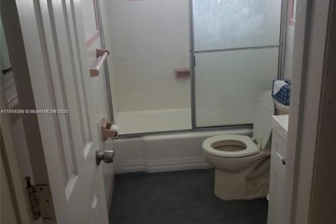 Купить кондоминиум в Майами-Бич, Флорида 1 спальня, 64.01м2, № 1948505 - фото 14