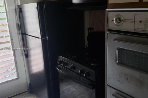 Купить кондоминиум в Майами-Бич, Флорида 1 спальня, 64.01м2, № 1948505 - фото 12