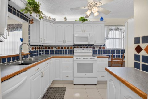 Купить кондоминиум в Делрей-Бич, Флорида 3 комнаты, 104.52м2, № 2085625 - фото 11