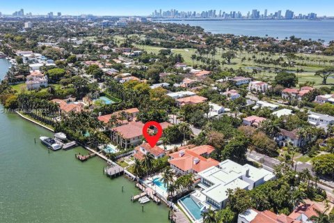 Casa en alquiler en Miami Beach, Florida, 5 dormitorios, 296.73 m2 № 2012195 - foto 11