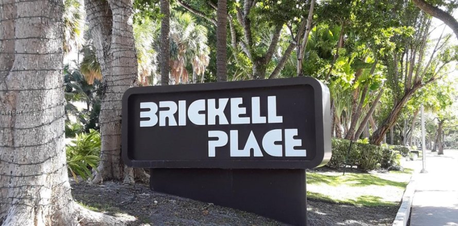 Студия в кондо в Майами, Флорида № 1959623