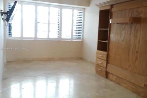 Снять в аренду кондоминиум в Майами, Флорида 35.86м2, № 1959623 - фото 8