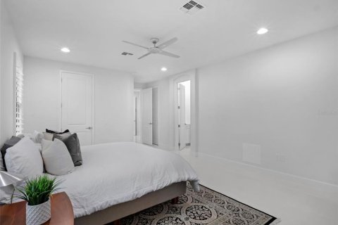 Villa ou maison à vendre à Orlando, Floride: 6 chambres, 394.93 m2 № 1832896 - photo 15