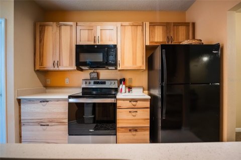 Condo in Riverview, Florida, 3 bedrooms  № 2151982 - photo 14