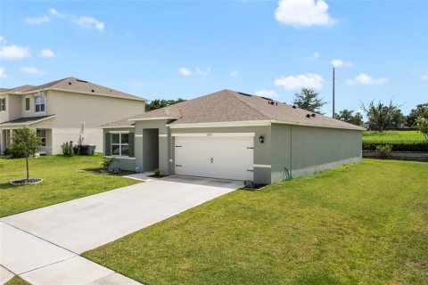 Casa en venta en Apopka, Florida, 3 dormitorios, 157 m2 № 2354614 - foto 3