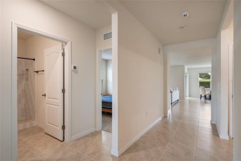 Casa en venta en Apopka, Florida, 3 dormitorios, 157 m2 № 2354614 - foto 9