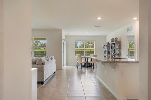 Casa en venta en Apopka, Florida, 3 dormitorios, 157 m2 № 2354614 - foto 12