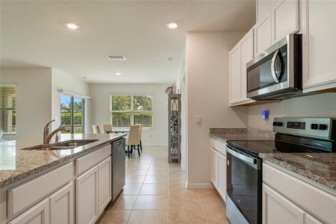 Casa en venta en Apopka, Florida, 3 dormitorios, 157 m2 № 2354614 - foto 17