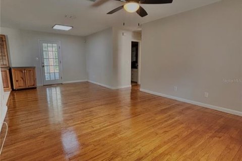 Villa ou maison à vendre à DeLand, Floride: 3 chambres, 153.57 m2 № 1820548 - photo 3