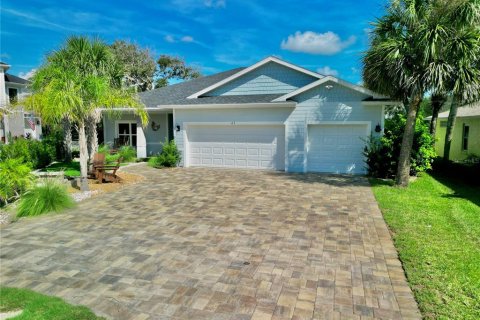 House in Flagler Beach, Florida 3 bedrooms, 170.38 sq.m. № 2304496
