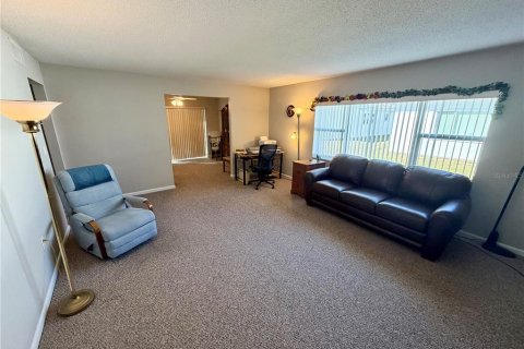 Villa ou maison à vendre à Lakeland, Floride: 2 chambres, 109.25 m2 № 2145236 - photo 14