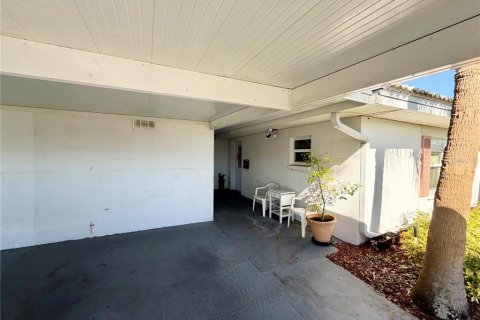 Villa ou maison à vendre à Lakeland, Floride: 2 chambres, 109.25 m2 № 2145236 - photo 7
