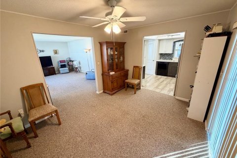 Villa ou maison à vendre à Lakeland, Floride: 2 chambres, 109.25 m2 № 2145236 - photo 23