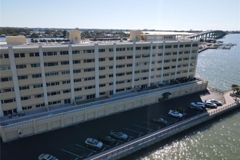Condominio en venta en Belleair Bluffs, Florida, 2 dormitorios, 176.51 m2 № 1582506 - foto 3