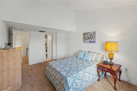 Adosado en venta en Clearwater, Florida, 2 dormitorios, 100.8 m2 № 2216992 - foto 10