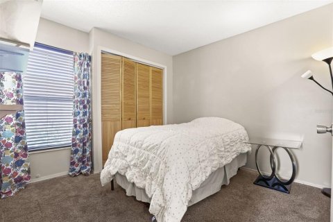 Townhouse in Kissimmee, Florida 3 bedrooms, 99.41 sq.m. № 2289912 - photo 19