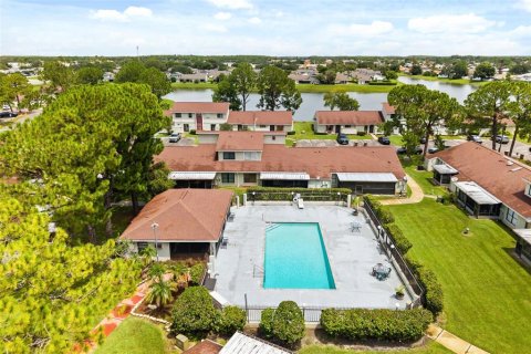 Townhouse in Kissimmee, Florida 3 bedrooms, 99.41 sq.m. № 2289912 - photo 30