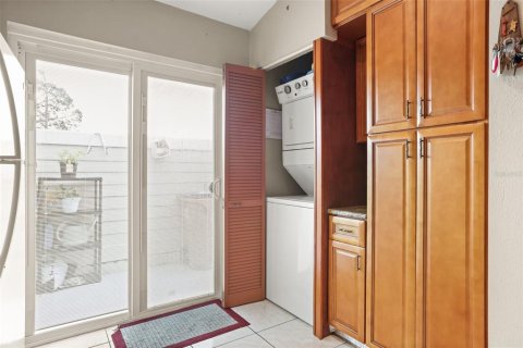 Townhouse in Kissimmee, Florida 3 bedrooms, 99.41 sq.m. № 2289912 - photo 25