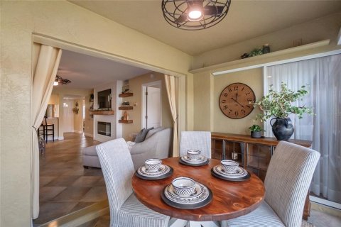 Condominio en venta en Sarasota, Florida, 2 dormitorios, 98.76 m2 № 2124858 - foto 16