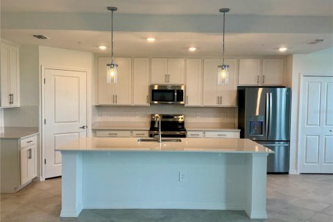 Condominio en alquiler en Lakewood Ranch, Florida, 2 dormitorios, 126.9 m2 № 2217427 - foto 2
