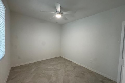 Condominio en alquiler en Lakewood Ranch, Florida, 2 dormitorios, 126.9 m2 № 2217427 - foto 15