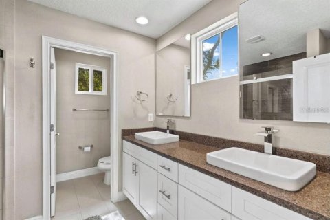 Apartment in Orlando, Florida 3 bedrooms, 175.77 sq.m. № 2437262 - photo 16