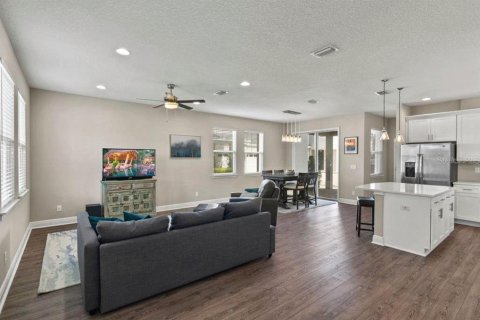 Apartment in Orlando, Florida 3 bedrooms, 175.77 sq.m. № 2437262 - photo 6