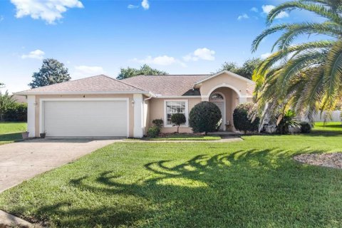 Villa ou maison à Palm Coast, Floride 3 chambres, 146.04 m2 № 2430580