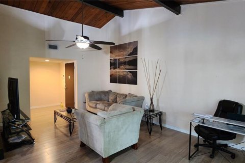 Condominio en venta en Altamonte Springs, Florida, 3 dormitorios, 129.88 m2 № 1722284 - foto 6