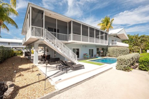 House in Islamorada, Village of Islands, Florida 3 bedrooms, 186.73 sq.m. № 1874480 - photo 9