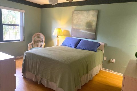 Condo in Bradenton, Florida, 2 bedrooms  № 1815853 - photo 16