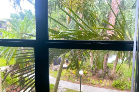 Condo in Bradenton, Florida, 2 bedrooms  № 1815853 - photo 17