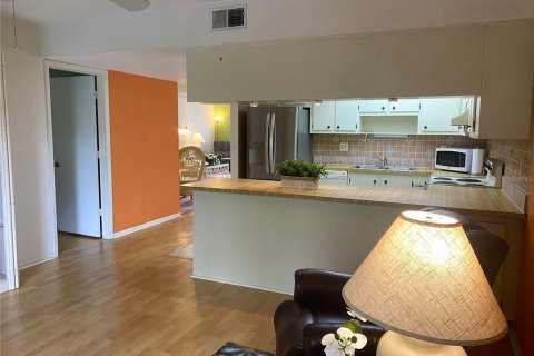 Condo in Bradenton, Florida, 2 bedrooms  № 1815853 - photo 6