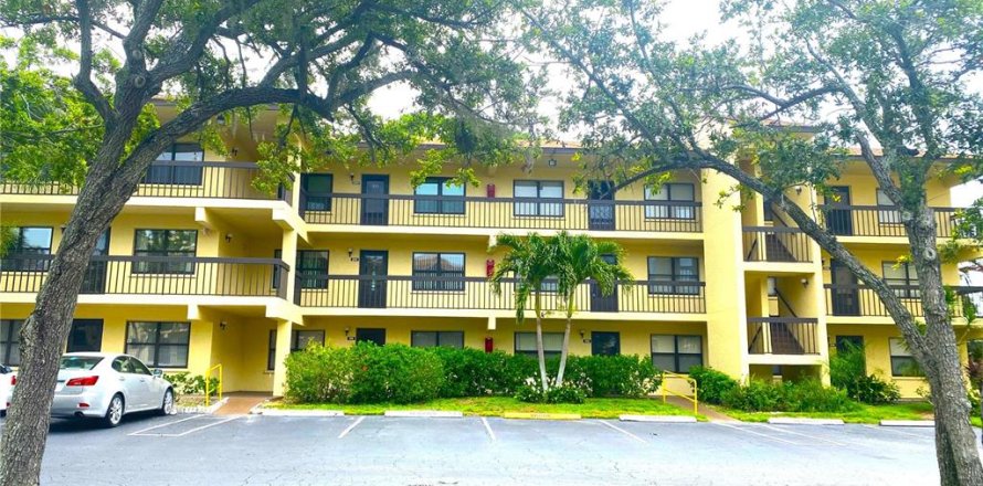 Condo in Bradenton, Florida, 2 bedrooms  № 1815853