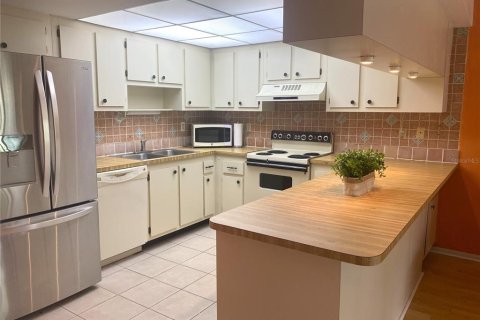 Condo in Bradenton, Florida, 2 bedrooms  № 1815853 - photo 7
